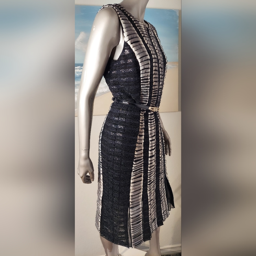 □$4,800 OSCAR DE LA RENTA BLACK WHITE SILK BEAD ESTABL RUNWAY DRESS US 2, 10, 12 - Picture 5 of 12